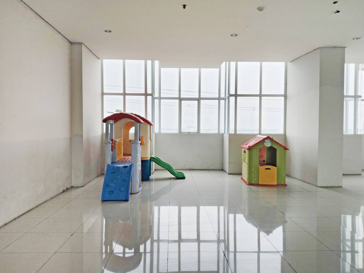https://images.rukita.co/buildings/building/96a99f54-d92.jpg
