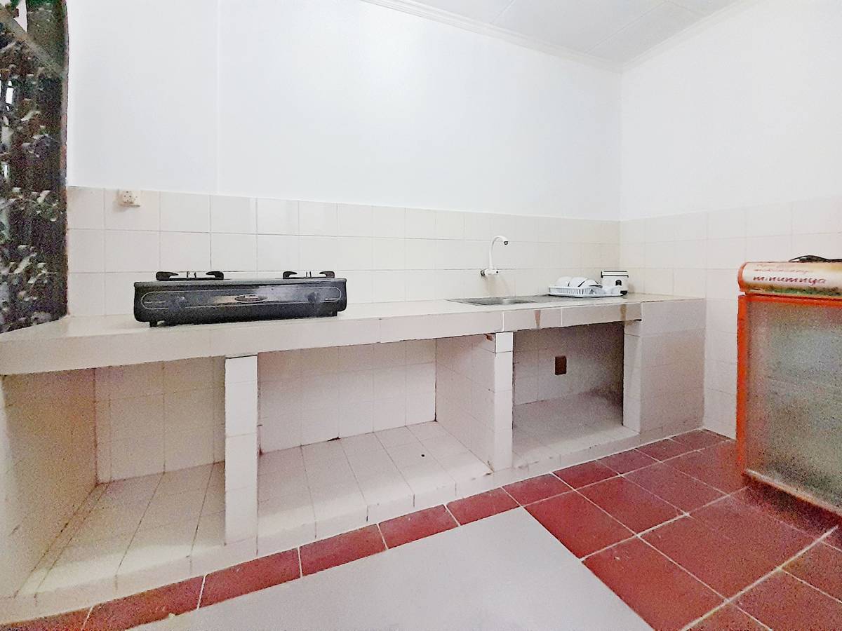 https://images.rukita.co/buildings/building/9706e5be-b9e.jpg