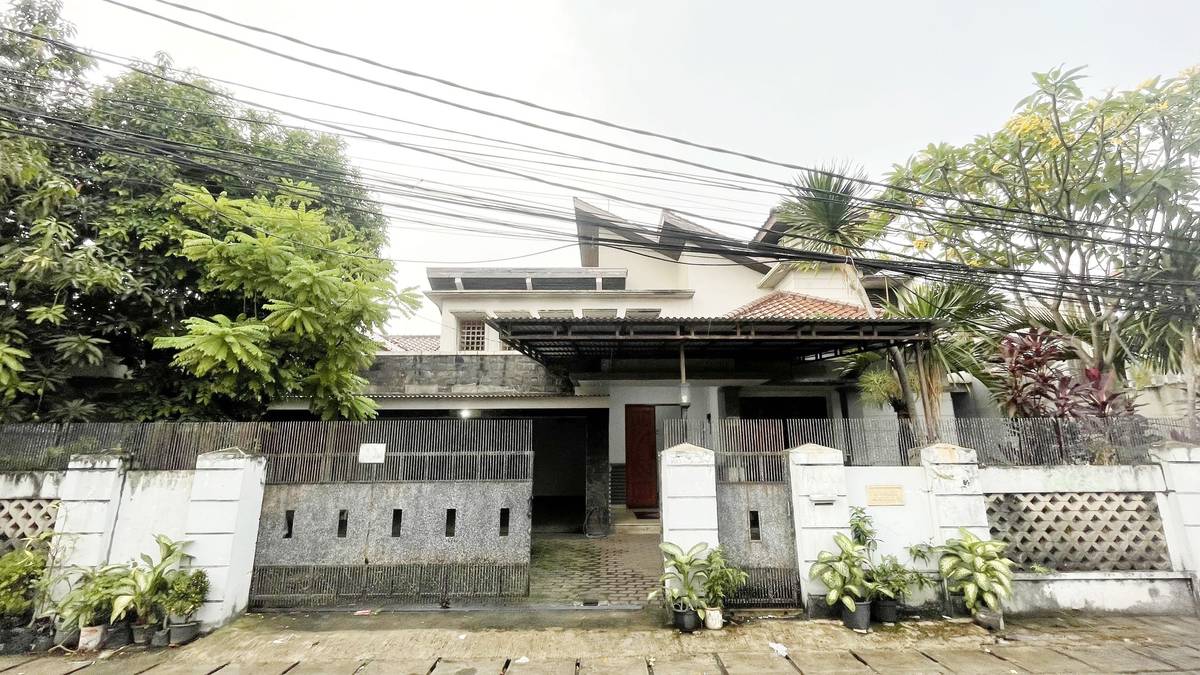 https://images.rukita.co/buildings/building/9a372f4b-c8a9-41c9-ac26-99b71bd71422.jpg