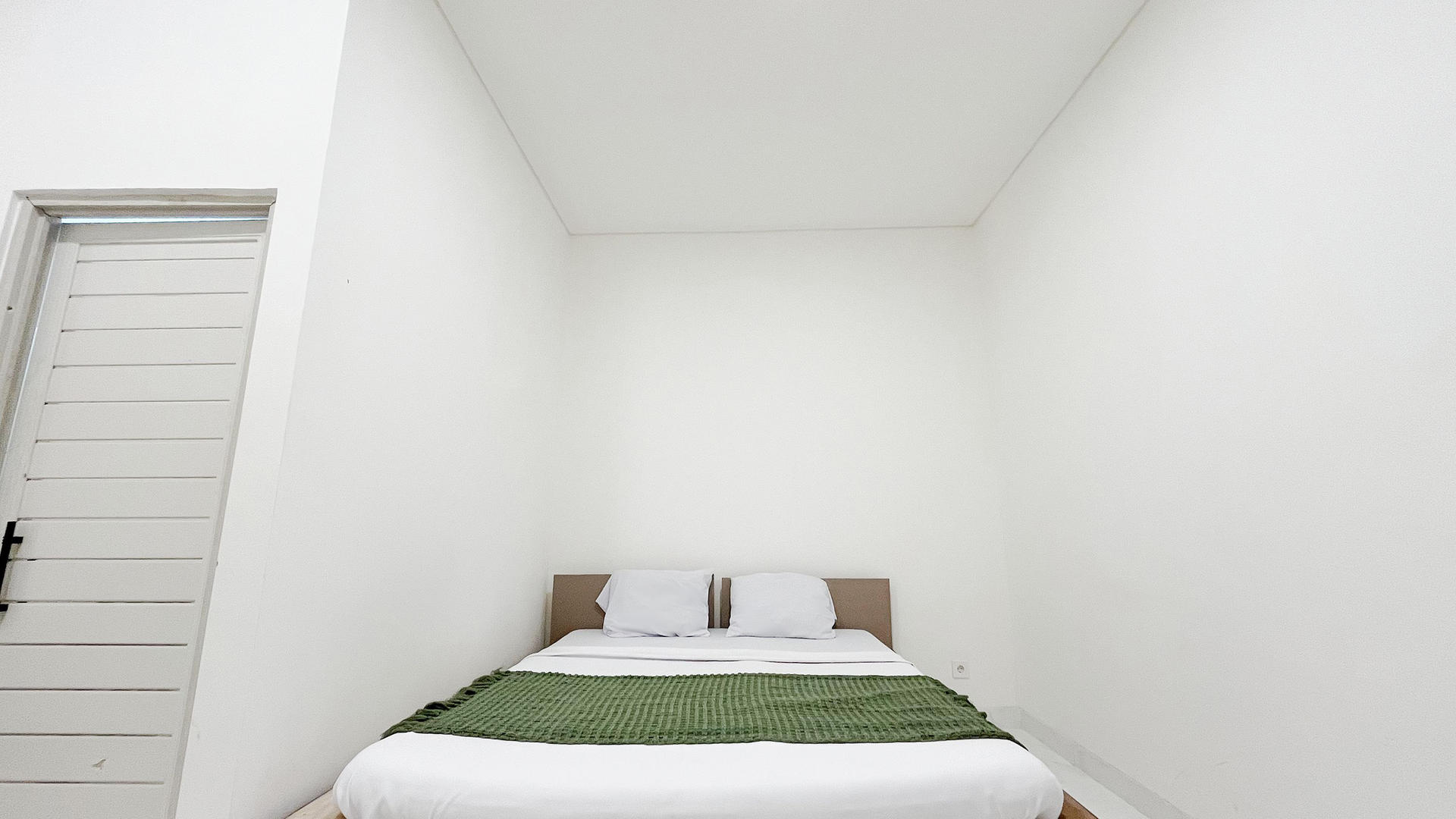 https://images.rukita.co/buildings/building/9ad61273-a3b7-42bd-9b4c-b06edb906b73.jpg
