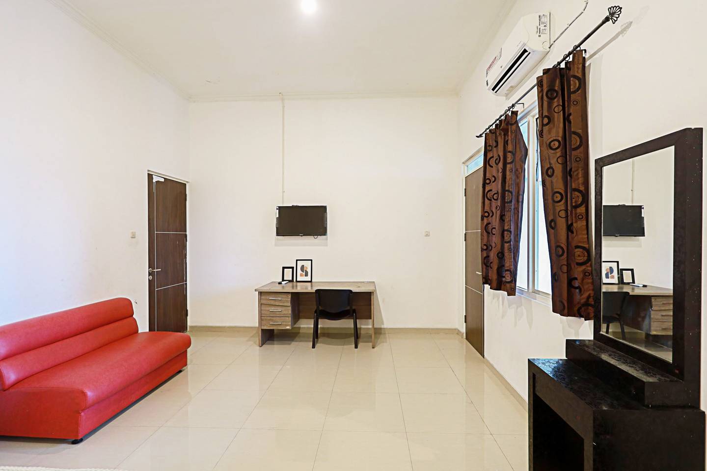 Foto Rukita Unit Riverside Residence Kupang Jaya Surabaya