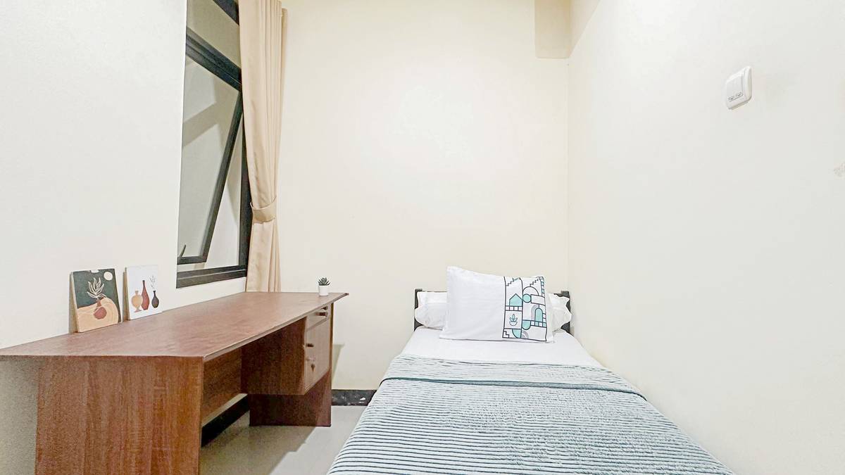 https://images.rukita.co/buildings/building/9c44d906-bba.jpg
