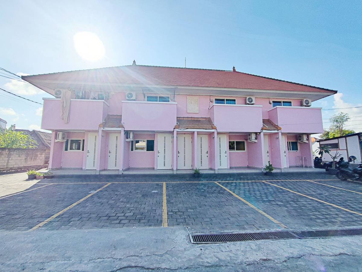 https://images.rukita.co/buildings/building/9cb19e69-28a.jpg