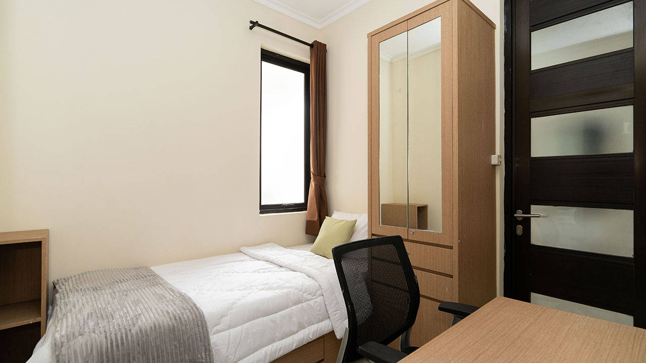 https://images.rukita.co/buildings/building/Rukita-Pine-Studento_November2021_67_edited.jpg