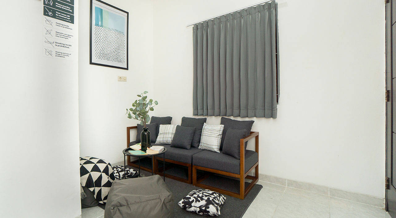 https://images.rukita.co/buildings/building/Rukita-Spring-Tawakal-Tomang_Agustus2021_95_edited.jpg