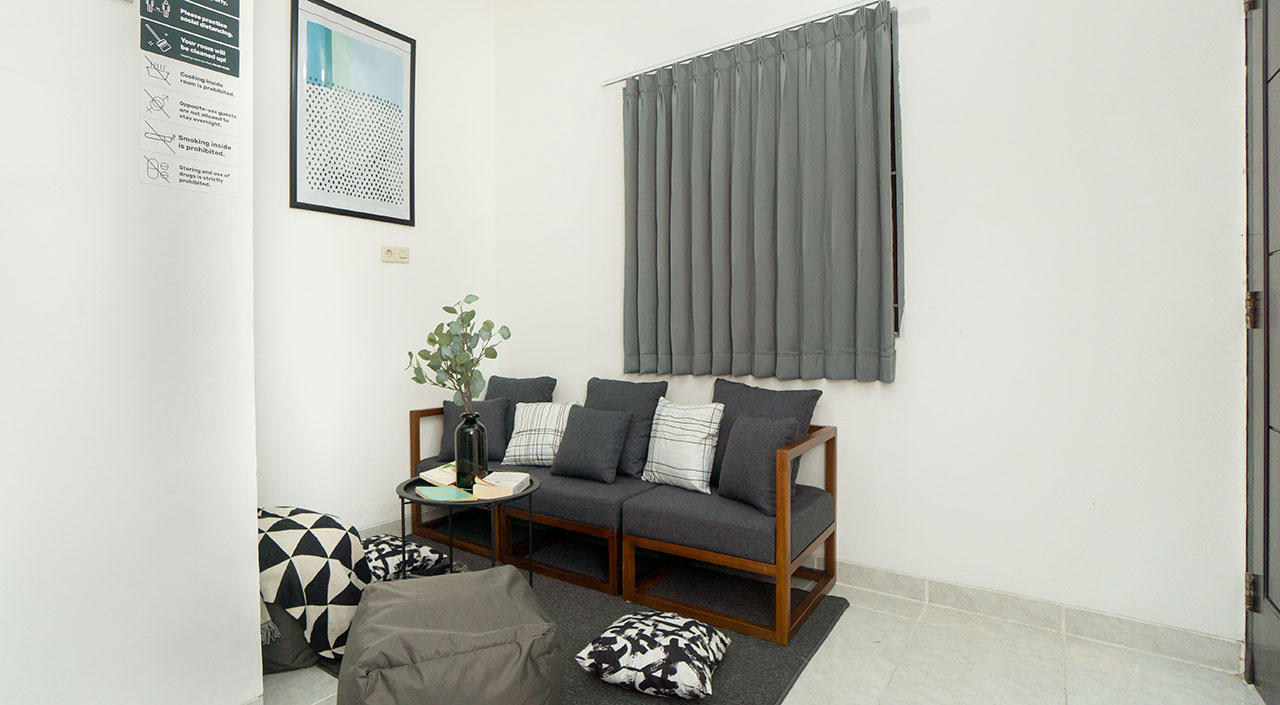 https://images.rukita.co/buildings/building/Rukita-Spring-Tawakal-Tomang_Agustus2021_95_edited.jpg