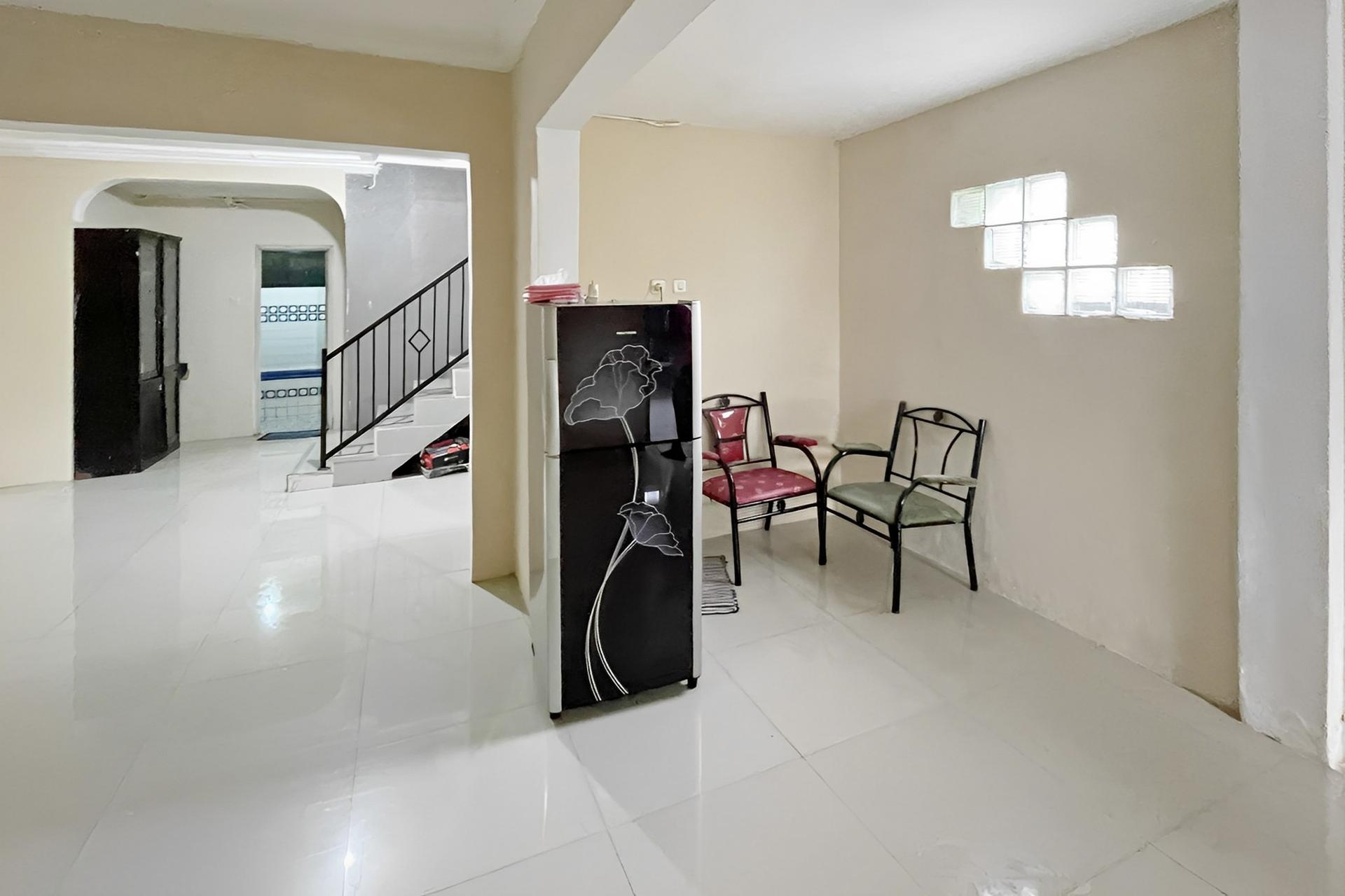 https://images.rukita.co/buildings/building/a028afcc-114.jpg
