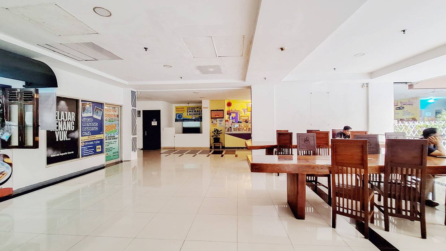 https://images.rukita.co/buildings/building/a05b5ea4-d5a.jpg