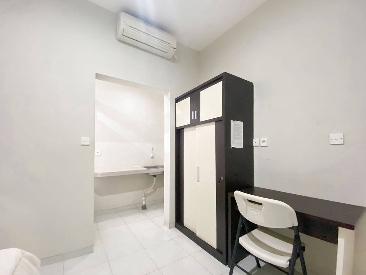 https://images.rukita.co/buildings/building/a0753005-6d6.jpg