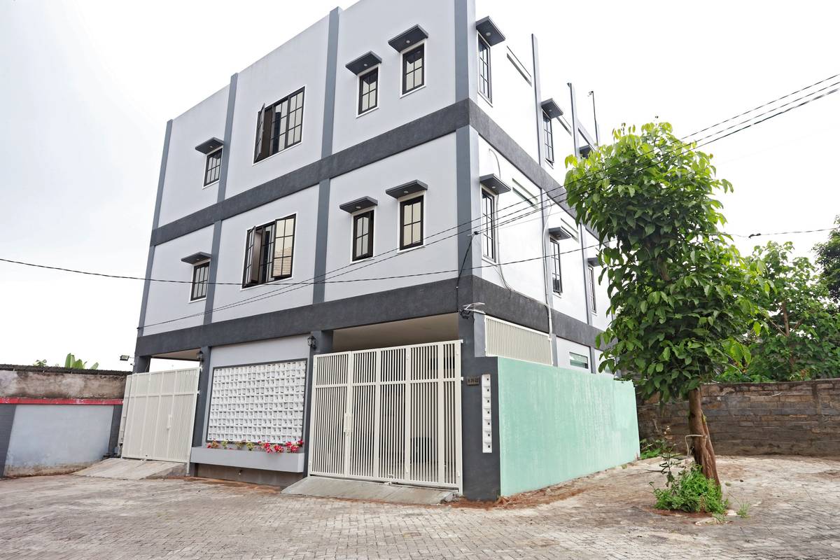 https://images.rukita.co/buildings/building/a32b693b-11c.jpg