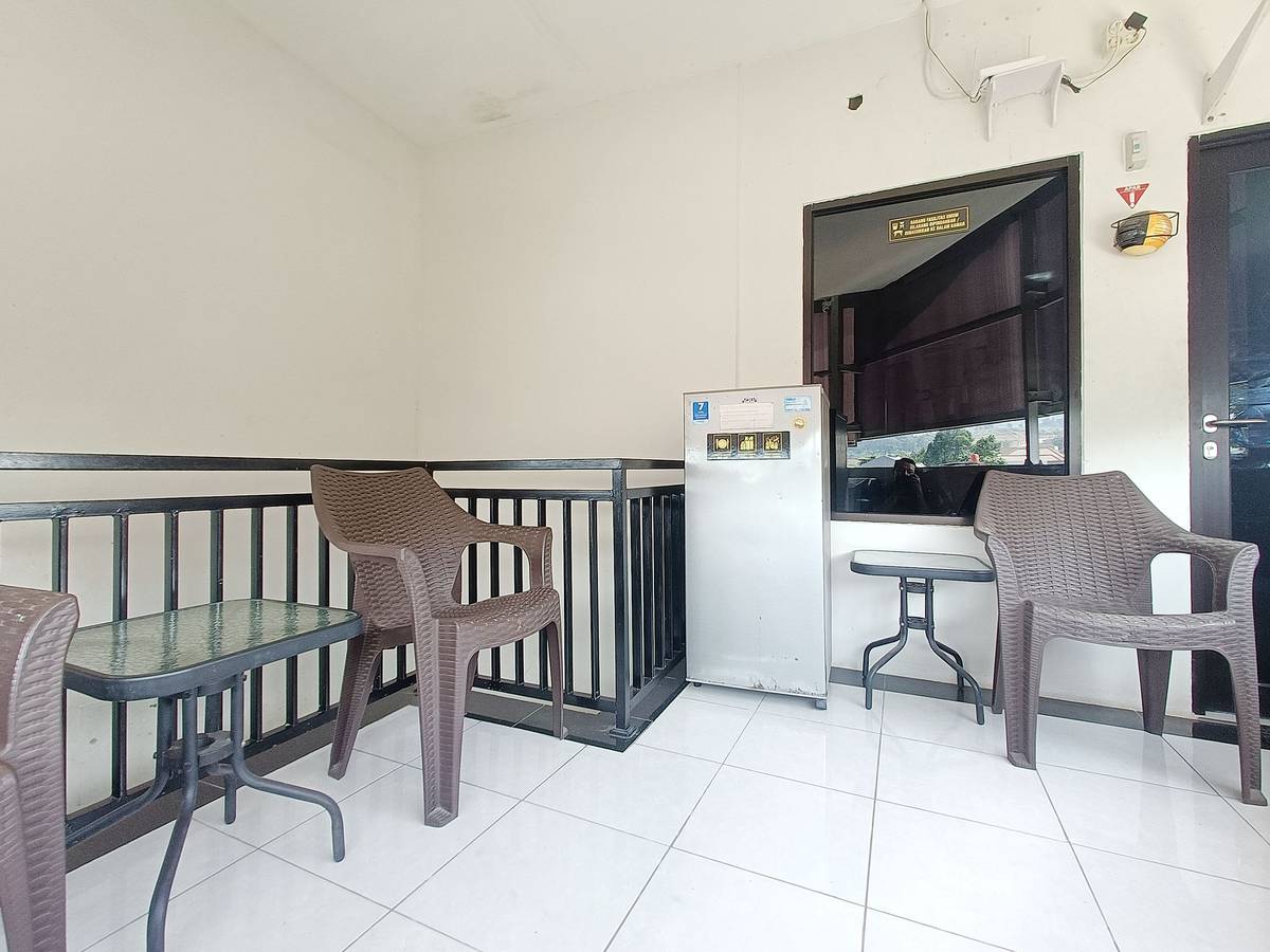 https://images.rukita.co/buildings/building/a5d8409b-a56.jpg