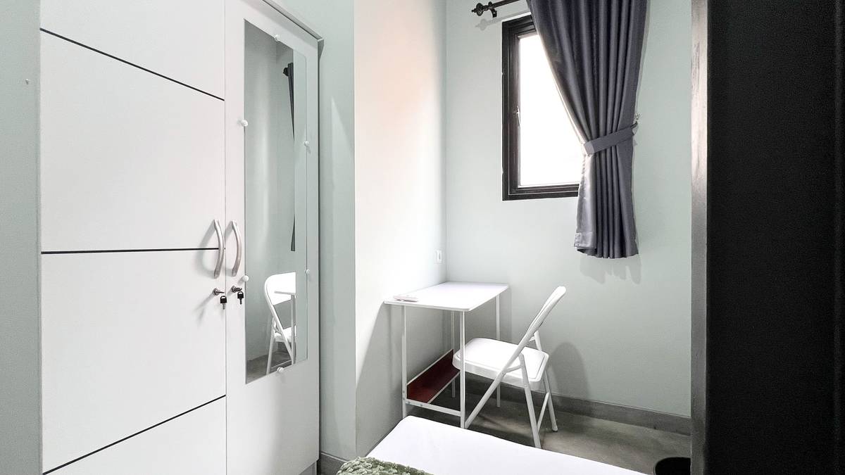 https://images.rukita.co/buildings/building/a6b9faf7-d873-40e8-b750-a093db8a3c49.jpg