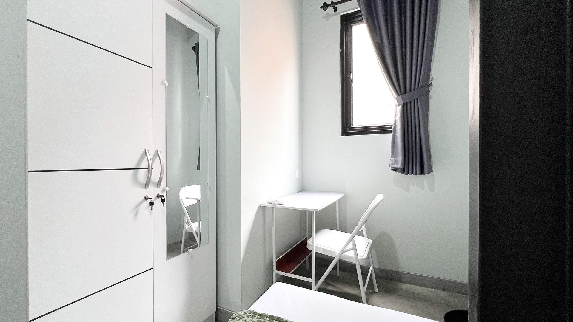 https://images.rukita.co/buildings/building/a6b9faf7-d873-40e8-b750-a093db8a3c49.jpg