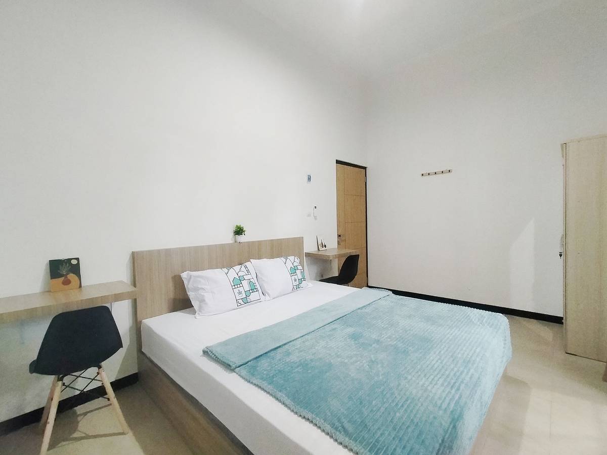 https://images.rukita.co/buildings/building/a9795ba3-e07.jpg