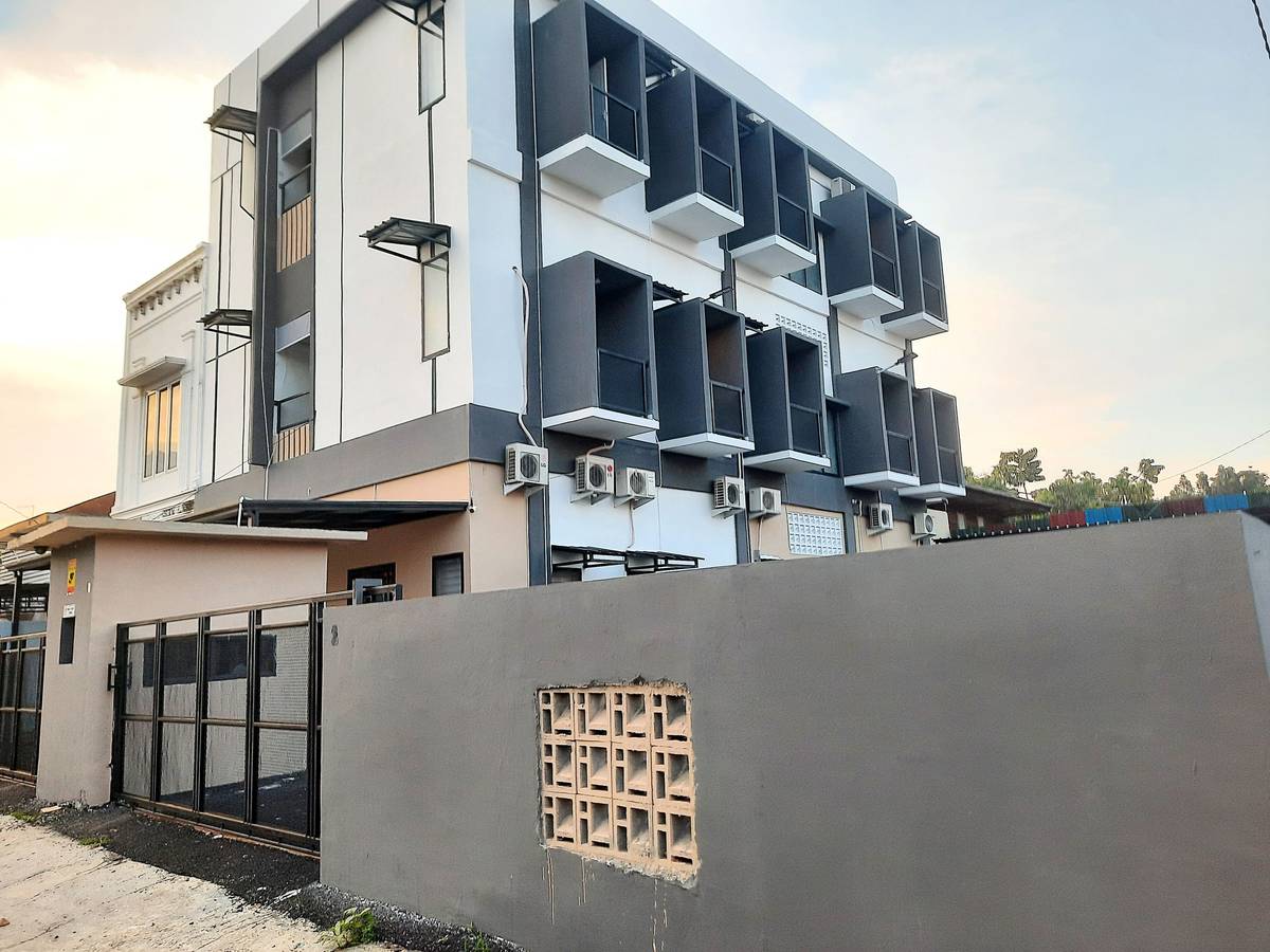 https://images.rukita.co/buildings/building/aa91eb60-502b-429c-8a0f-eba427e4d740.jpg