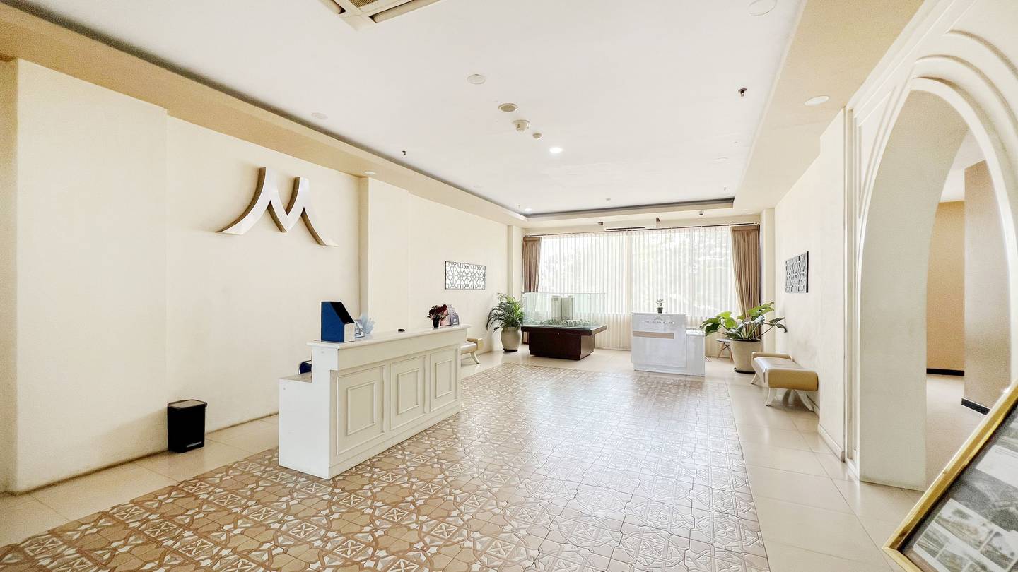 https://images.rukita.co/buildings/building/aac9454e-bd5.jpg