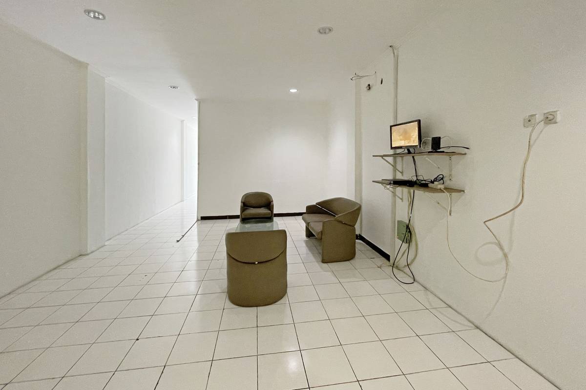 https://images.rukita.co/buildings/building/ab18089d-109.jpg