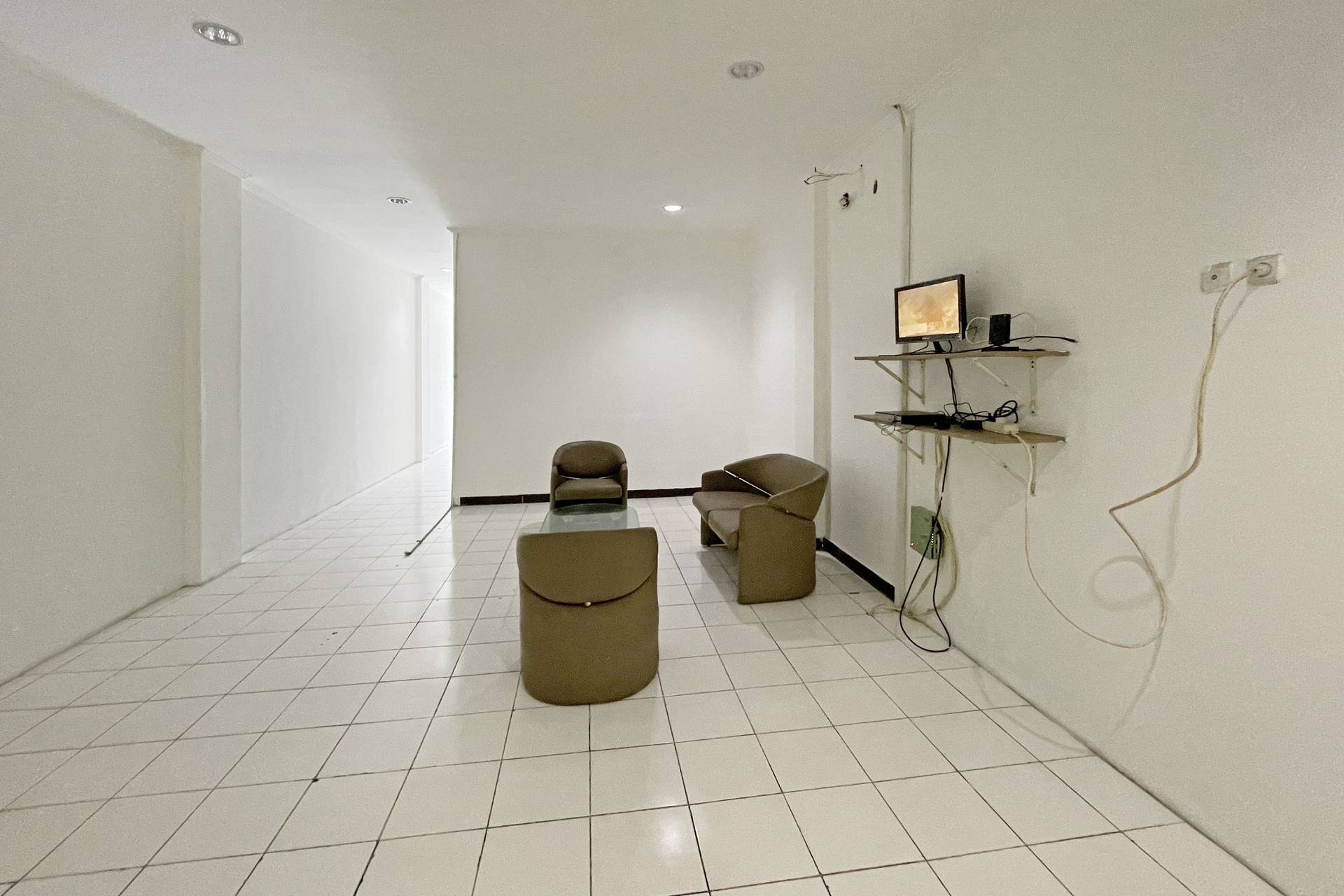 https://images.rukita.co/buildings/building/ab18089d-109.jpg