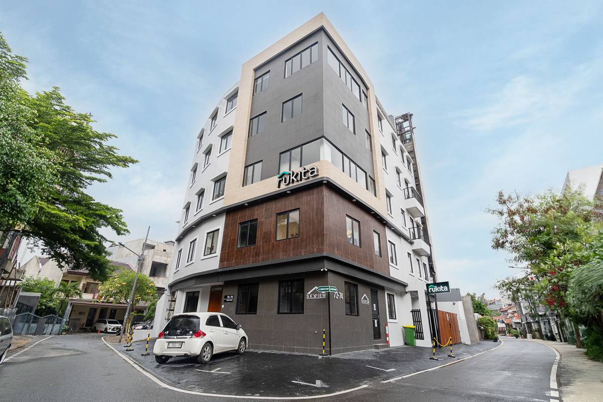 https://images.rukita.co/buildings/building/abf152c0-48f.jpg