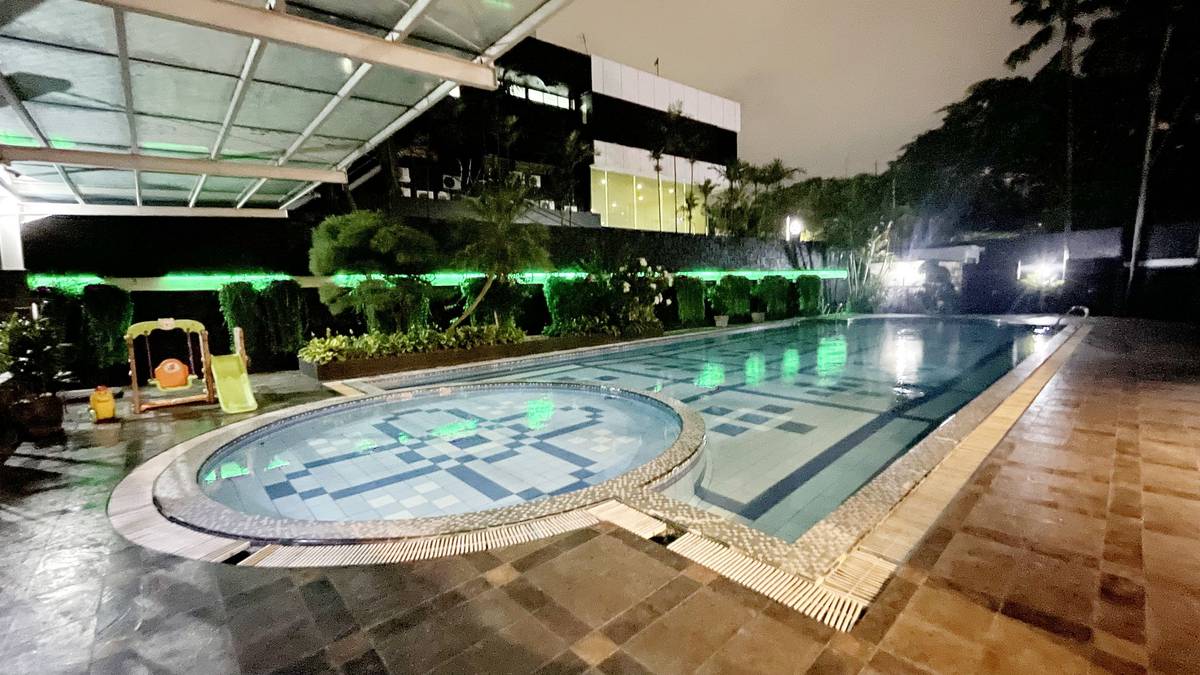 https://images.rukita.co/buildings/building/ae05174b-2d50-4b2b-948f-65f7e216388b.jpg