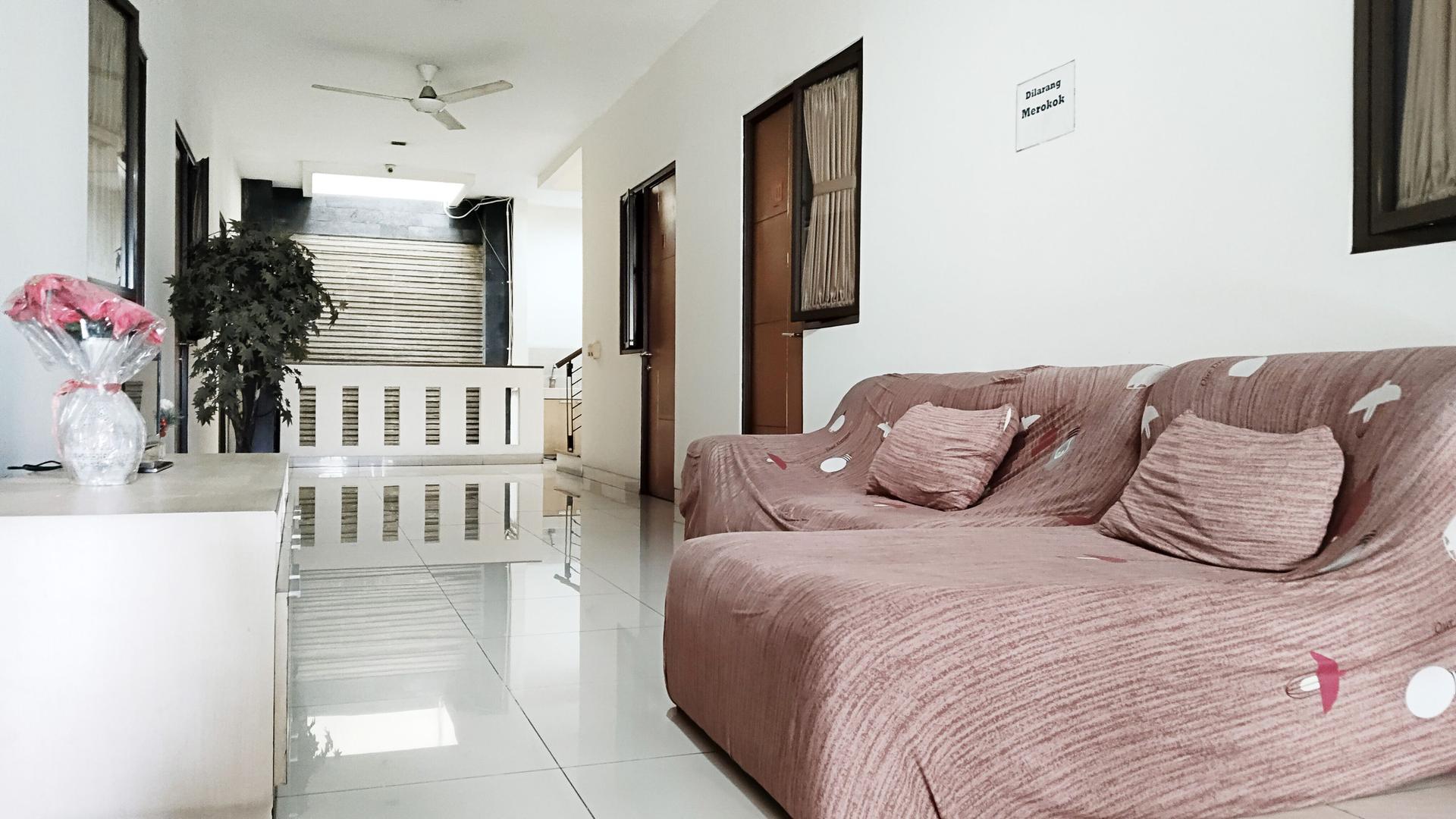 https://images.rukita.co/buildings/building/af257d58-361.jpg
