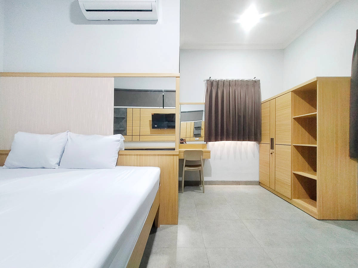 https://images.rukita.co/buildings/building/af74c869-7fad-4dd7-a21a-e5e67039799a.jpg