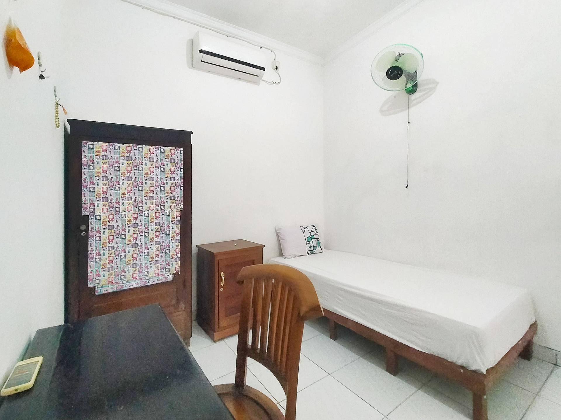 https://images.rukita.co/buildings/building/afdb1975-2b75-46d9-a842-61eeb520f852.jpg