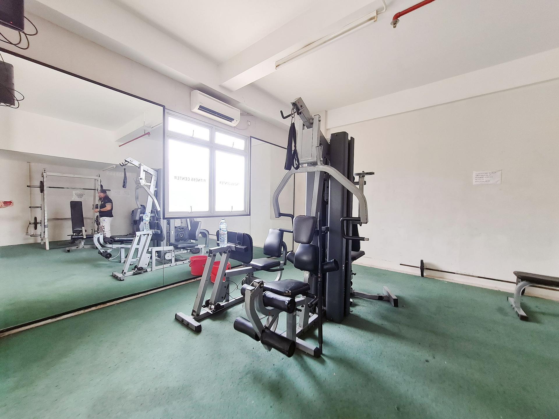 https://images.rukita.co/buildings/building/b087203e-987.jpg