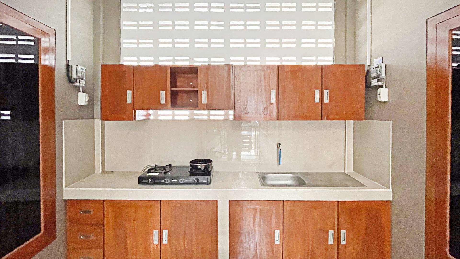 https://images.rukita.co/buildings/building/b1bcfbc0-bb7.jpg