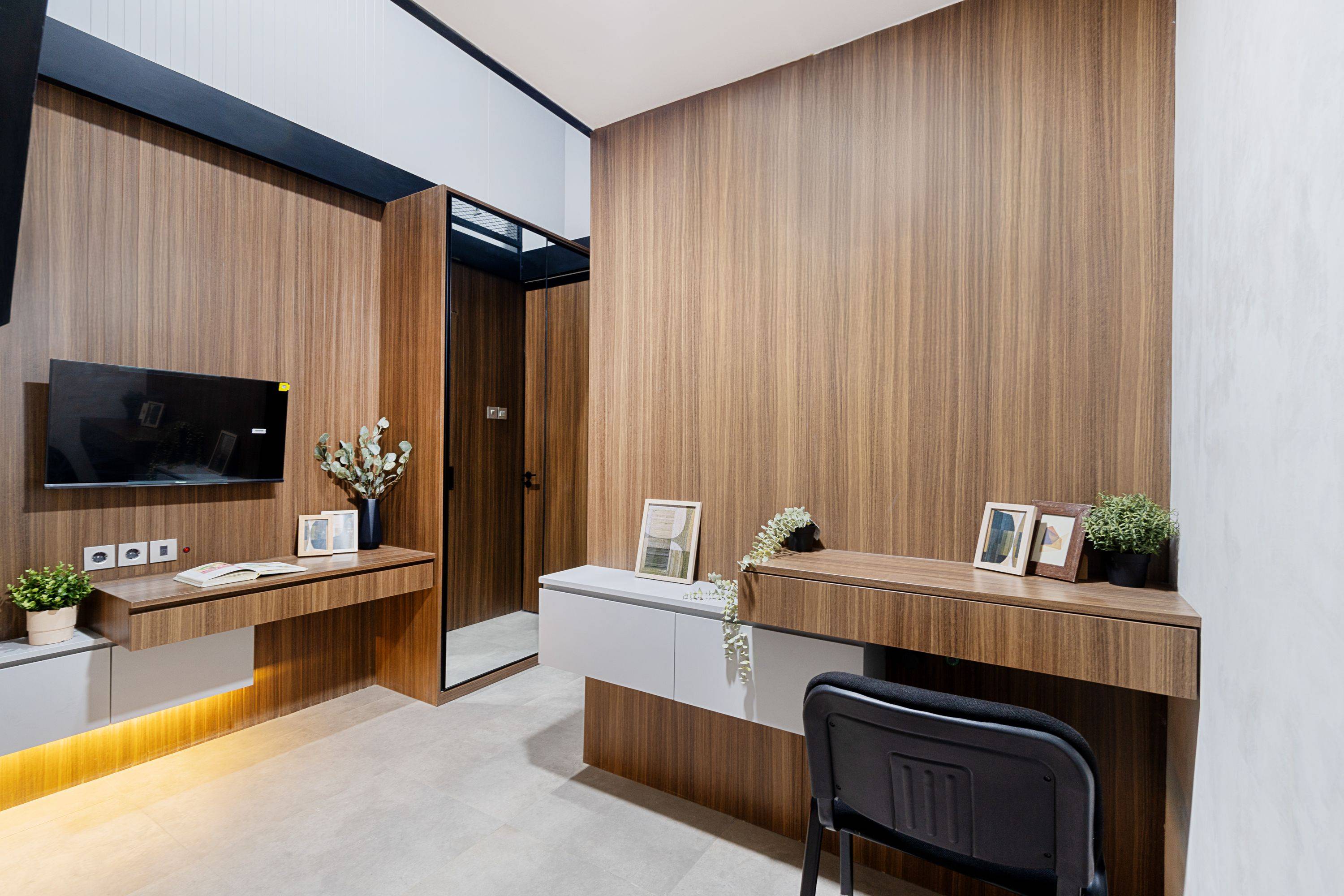 https://images.rukita.co/buildings/building/b20adf48-7cb.jpg