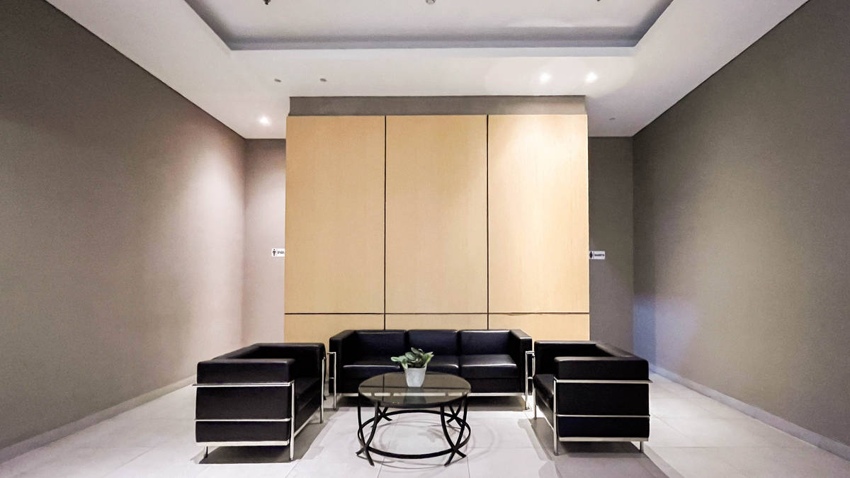 https://images.rukita.co/buildings/building/b3a8472c-5f7.jpg