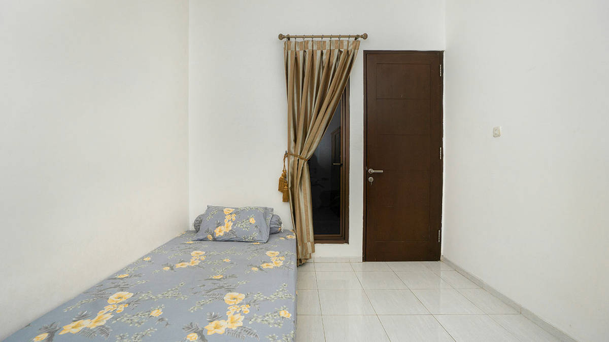 https://images.rukita.co/buildings/building/b599f917-fa0.jpg