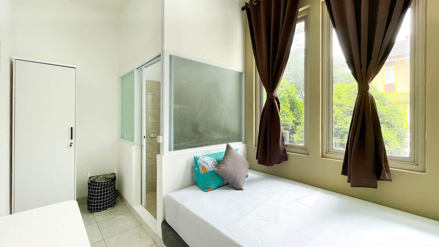 Foto Rukita Unit Rocky Naturale BSD