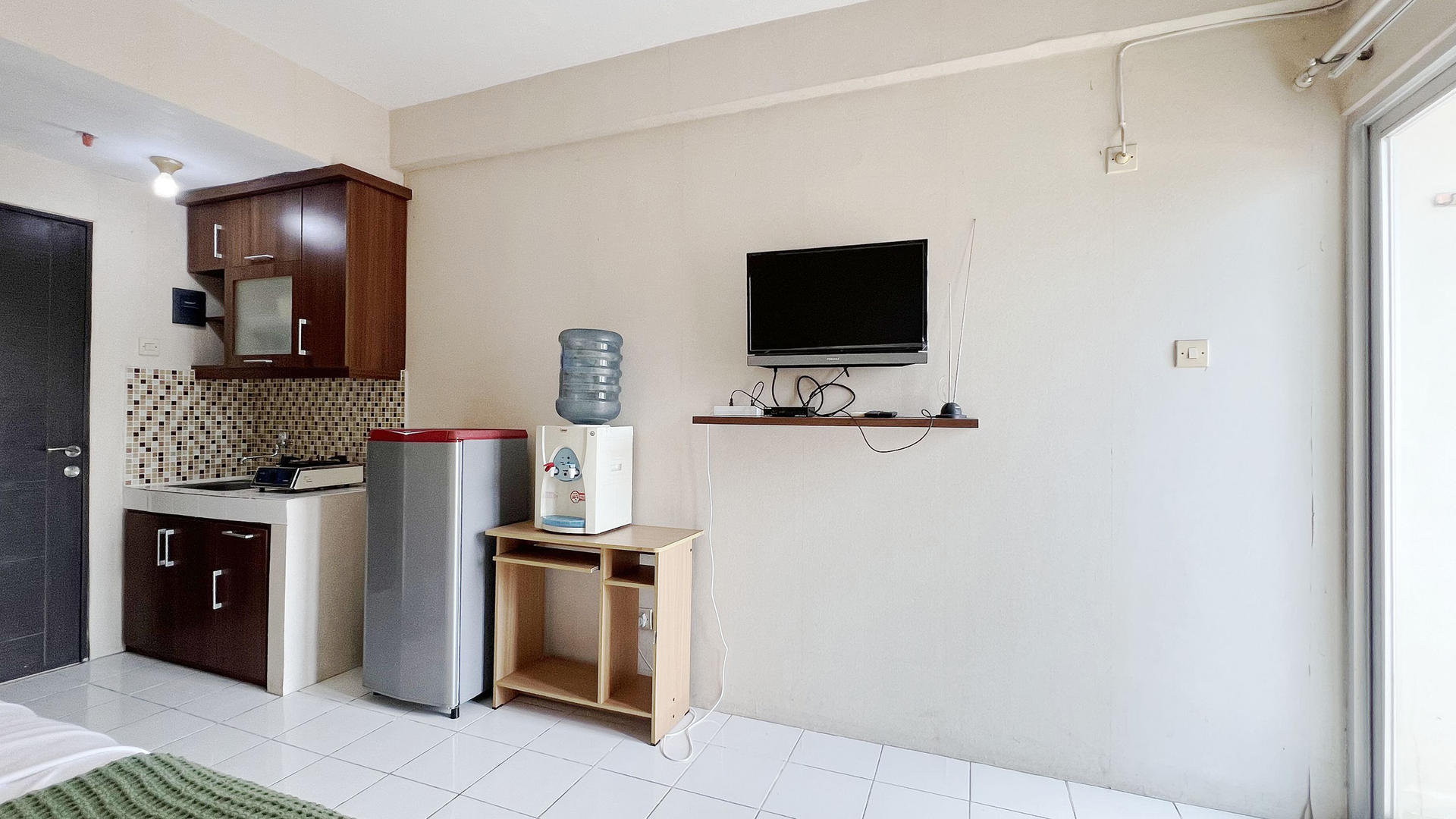 https://images.rukita.co/buildings/building/b71e73ac-3af.jpg