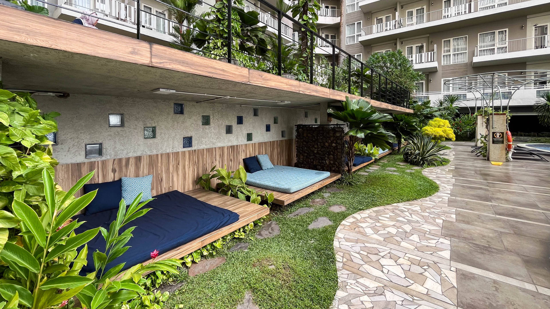 https://images.rukita.co/buildings/building/b7264d62-5ac.jpg