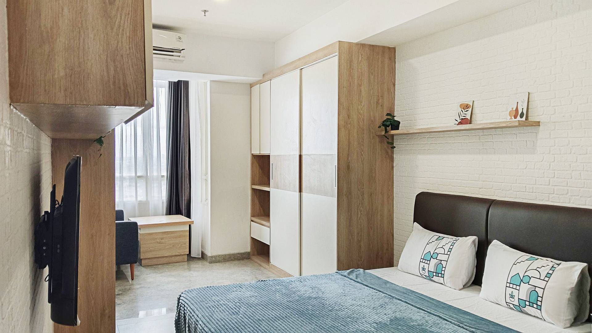 https://images.rukita.co/buildings/building/b7420bf2-167.jpg