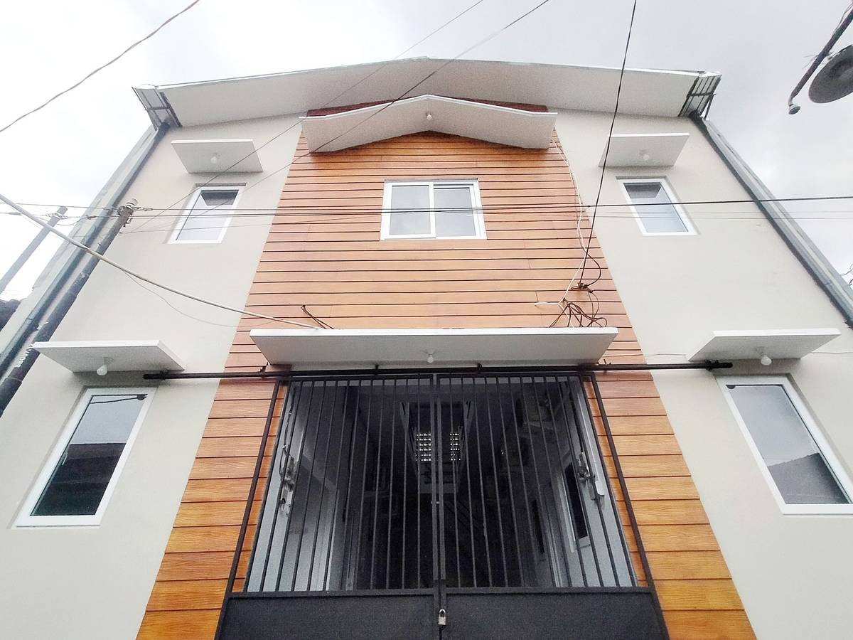 https://images.rukita.co/buildings/building/b7651263-3a6b-4881-8abf-cd72ecd5ff69.jpg