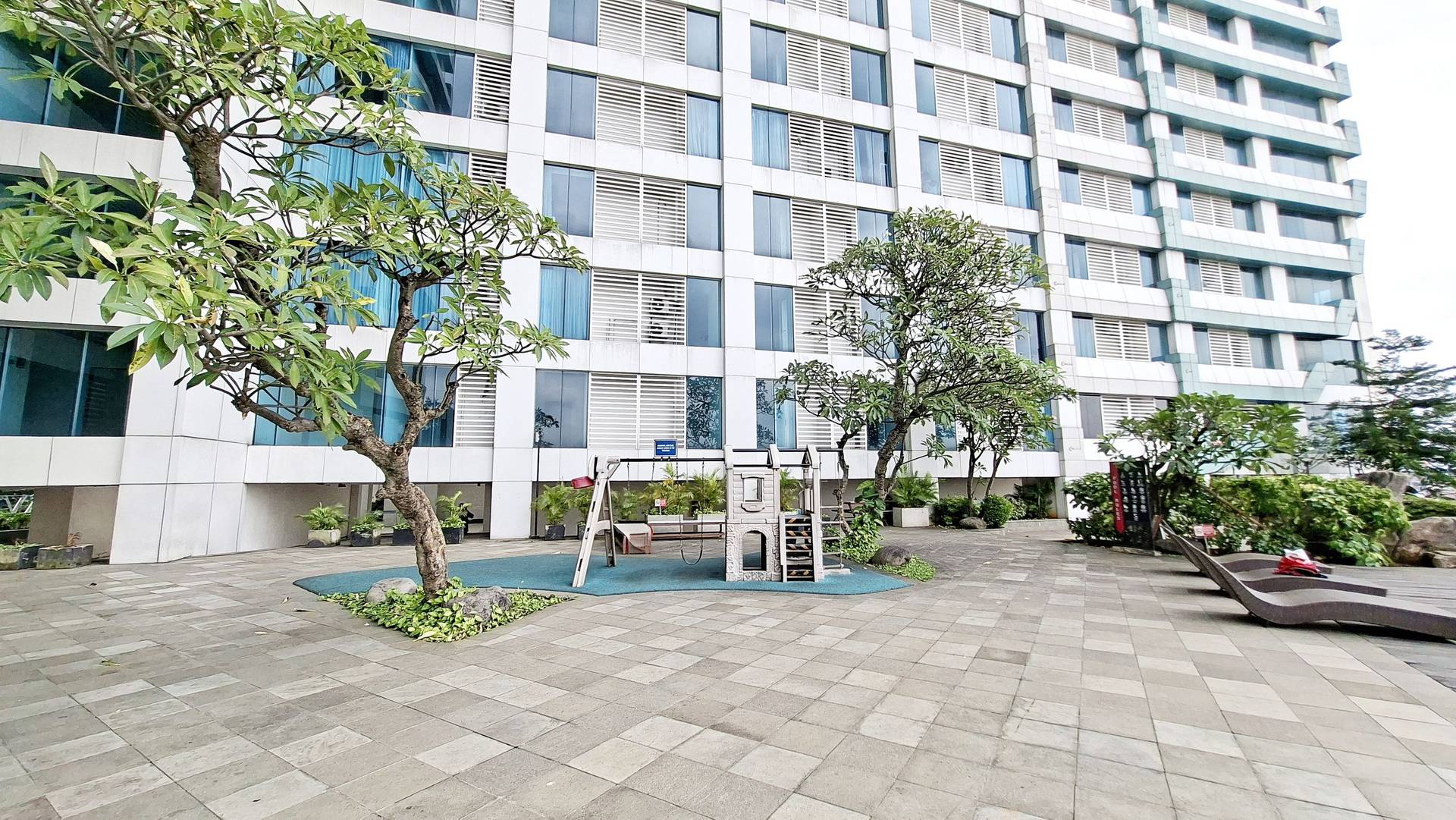 https://images.rukita.co/buildings/building/b83e6931-2915-4a48-b598-0957af7f81b2.jpg