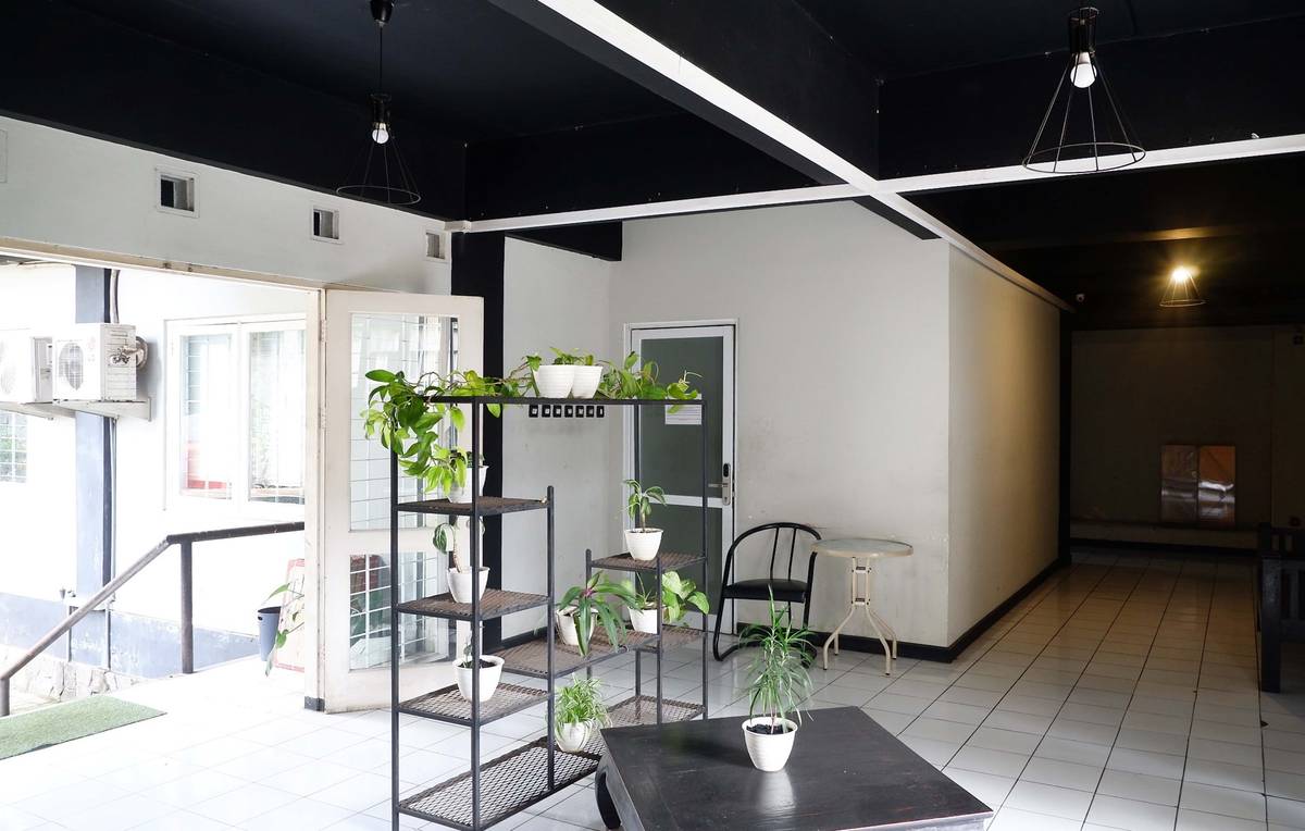 https://images.rukita.co/buildings/building/b8721d26-81a.jpg