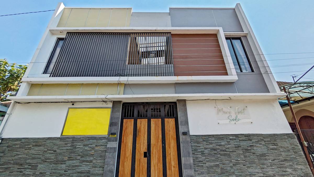 https://images.rukita.co/buildings/building/babd9f08-031.jpg