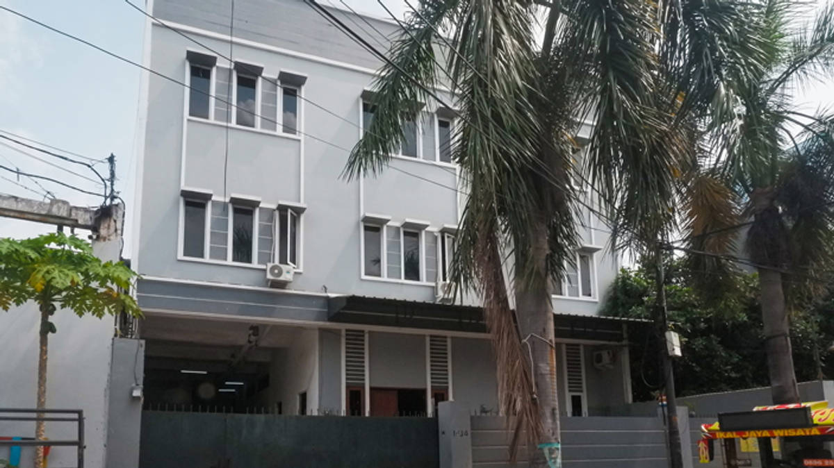 https://images.rukita.co/buildings/building/bb633b80-f75.jpg