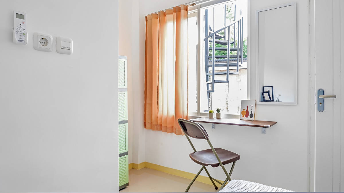https://images.rukita.co/buildings/building/bbe5b753-4bb.jpg