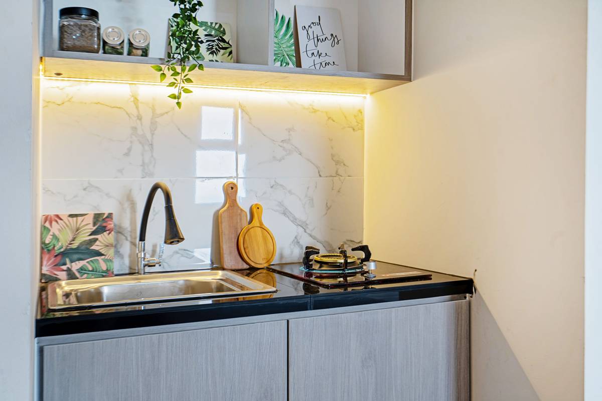 https://images.rukita.co/buildings/building/bda81388-fab.jpg