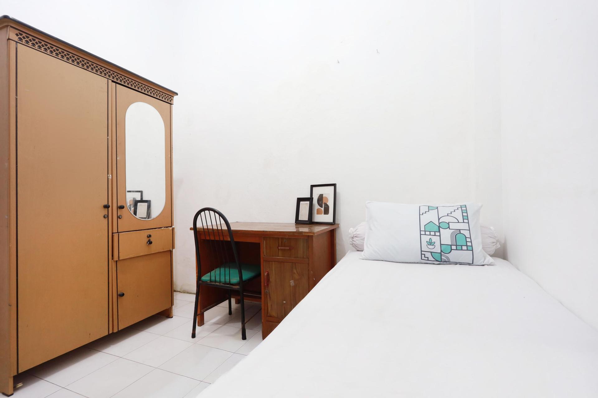 https://images.rukita.co/buildings/building/be3c9bc2-cd29-4de8-b539-fe4415fadd76.jpg