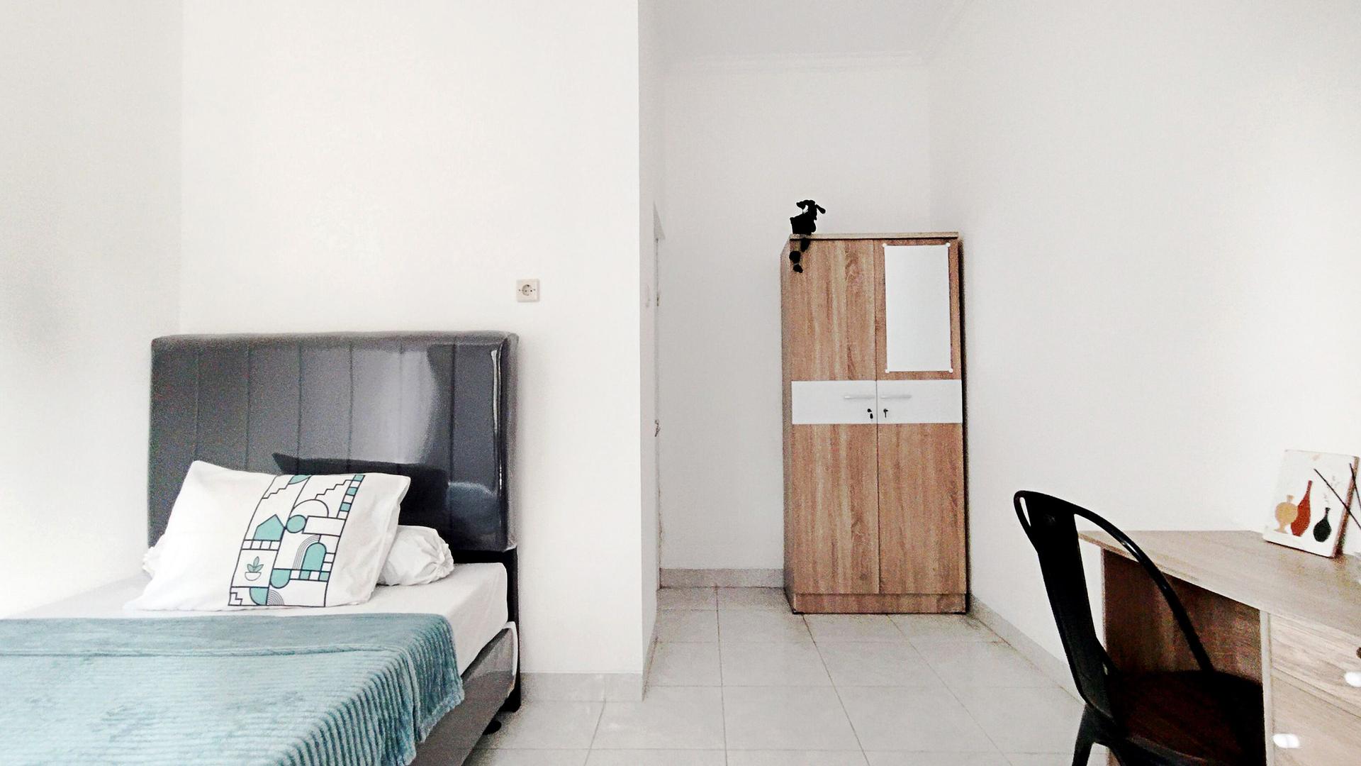 https://images.rukita.co/buildings/building/bfec4006-b16.jpg