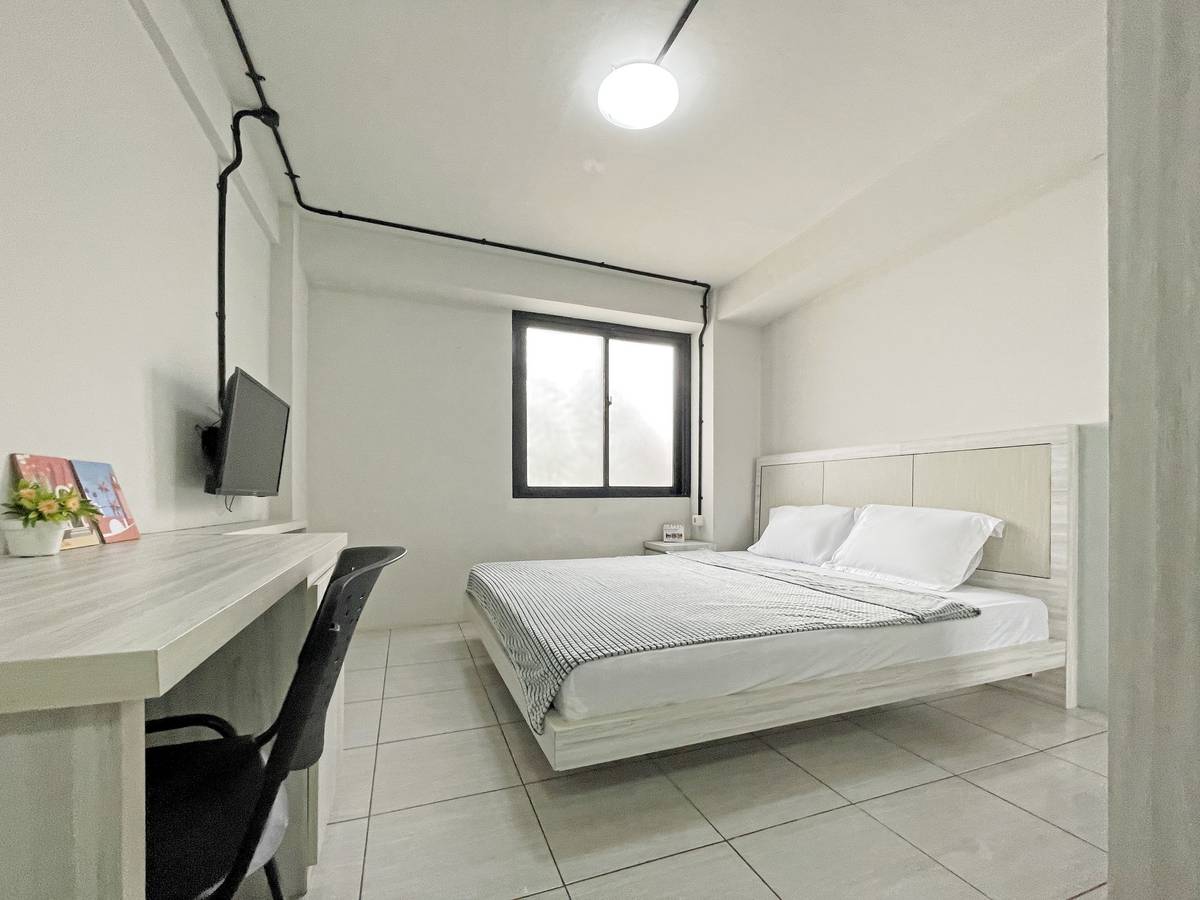 https://images.rukita.co/buildings/building/c0ebe48e-ce5.jpg