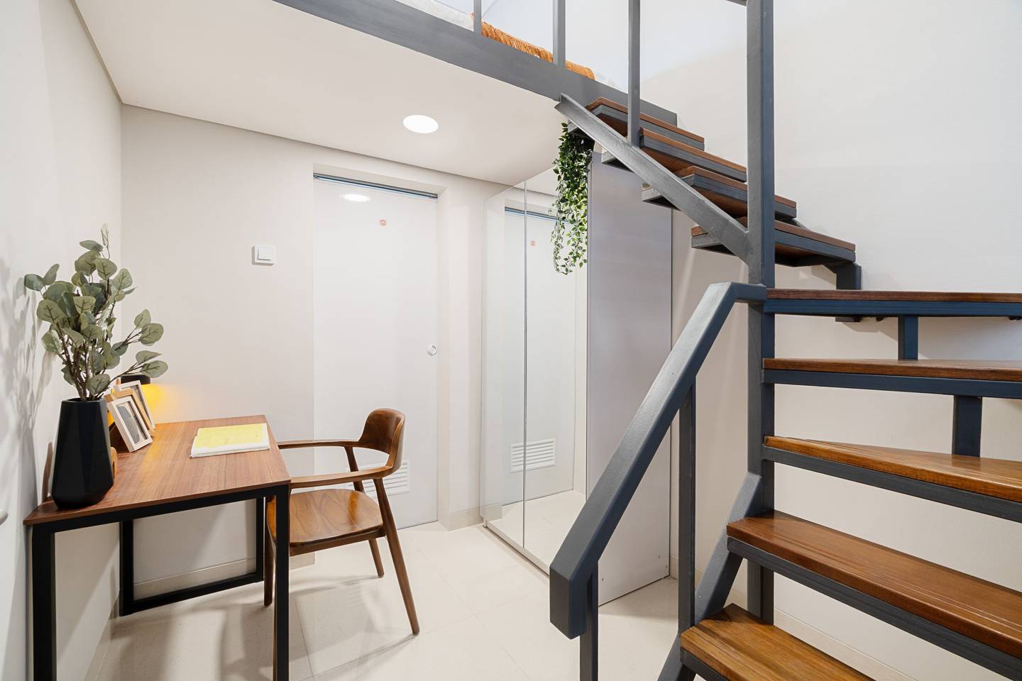 https://images.rukita.co/buildings/building/c19247b8-5f8.jpg