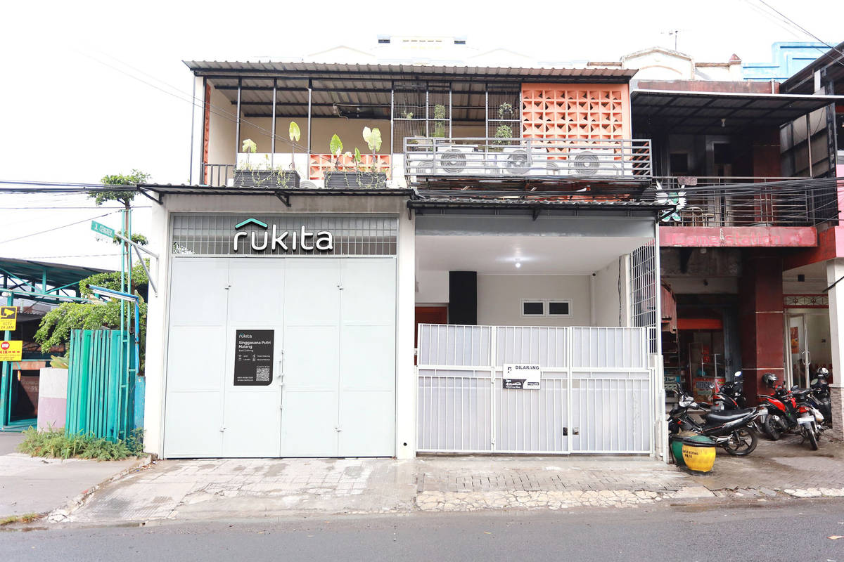 https://images.rukita.co/buildings/building/c25770fb-5926-446e-92e9-42daab8fc3e4.jpg