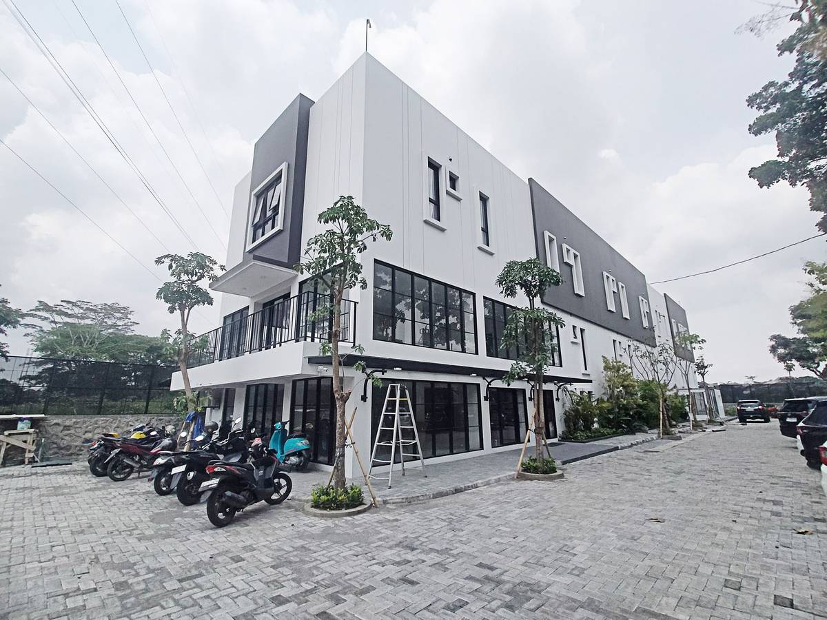 https://images.rukita.co/buildings/building/c309ce94-48a.jpg