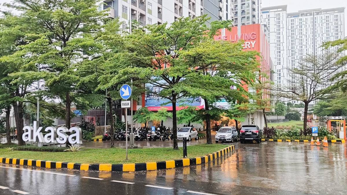 https://images.rukita.co/buildings/building/c495acf2-4f4.jpg